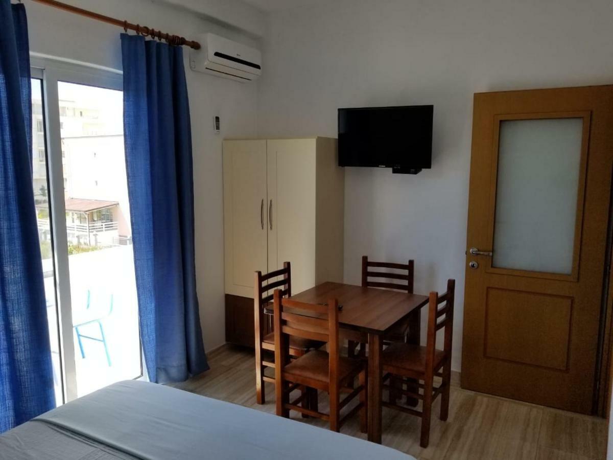 Romantika Shëngjin Exteriér fotografie